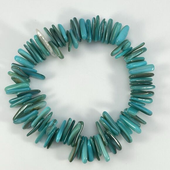 Turquoise Blue Mother of Pearl Shell Chip Stretch Bracelet Boho Statement Cute - Picture 2 of 5
